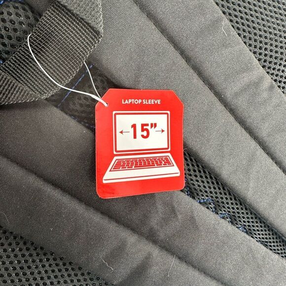 Backpack — New - Picture 7 of 8